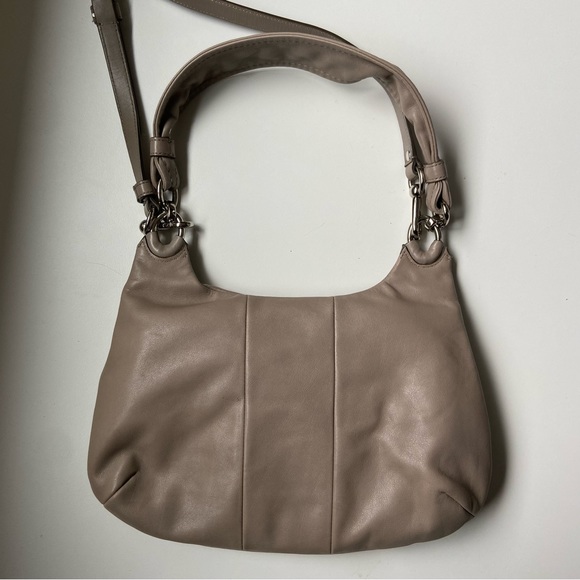 Coach hobo leather shoulder/crossbody bag - Picture 8 of 11